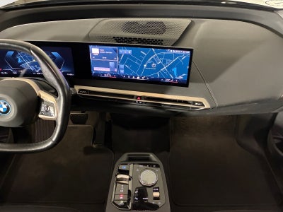 BMW iX xDrive50 M-Sport
