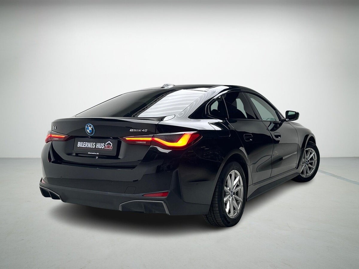 BMW i4 eDrive40 Charged billede 2