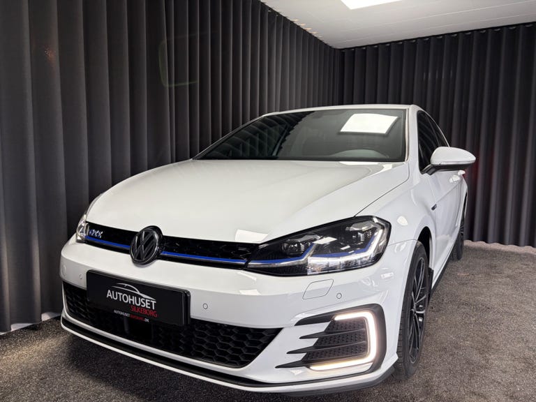VW Golf VIII GTE DSG