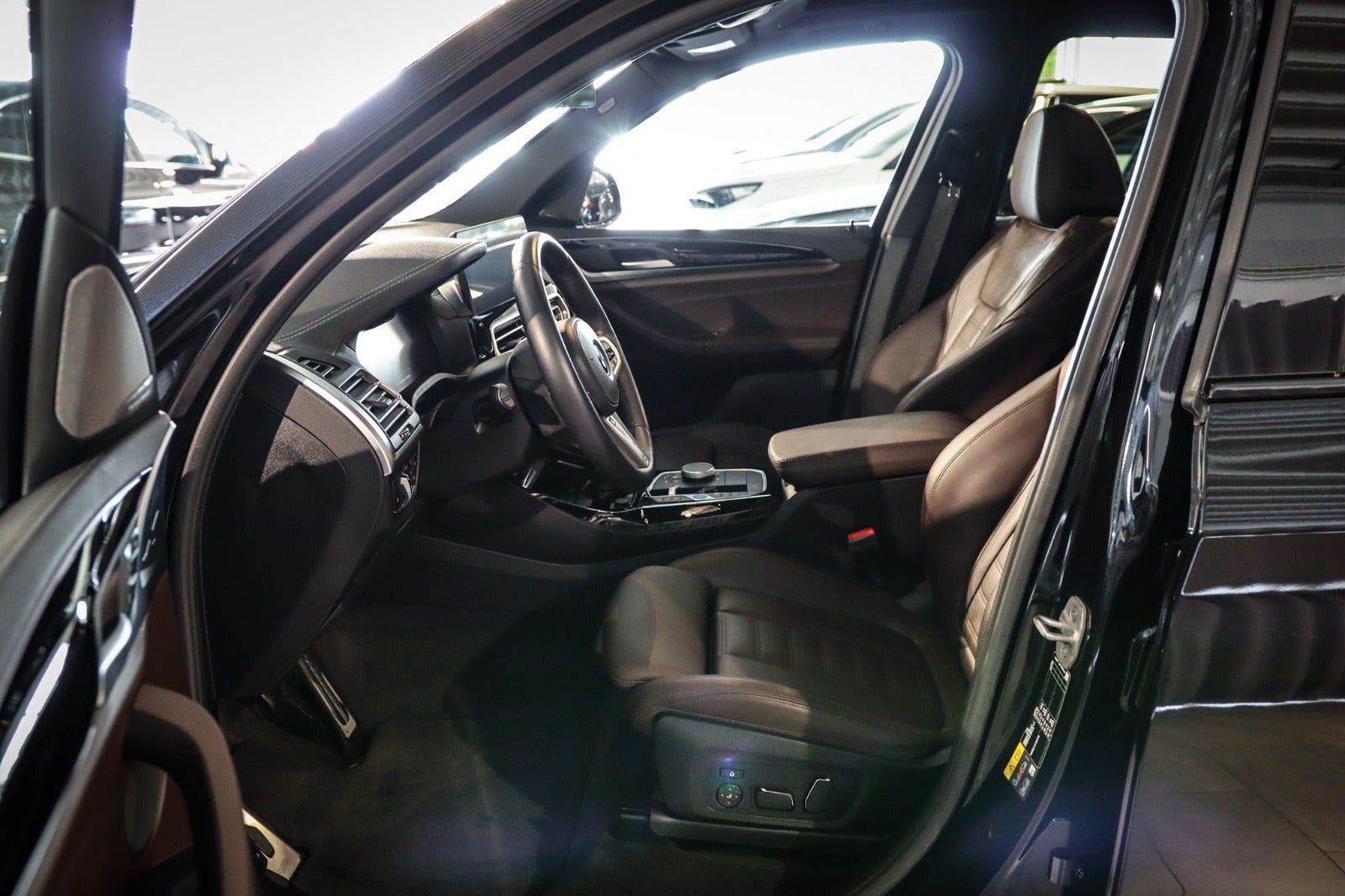 Billede af BMW iX3  Charged Plus M-Sport
