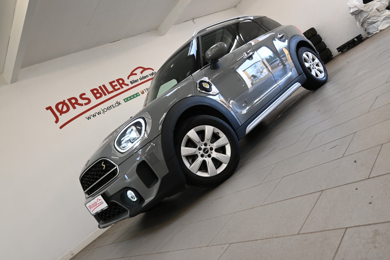 MINI Countryman Cooper SE Essential aut. ALL4