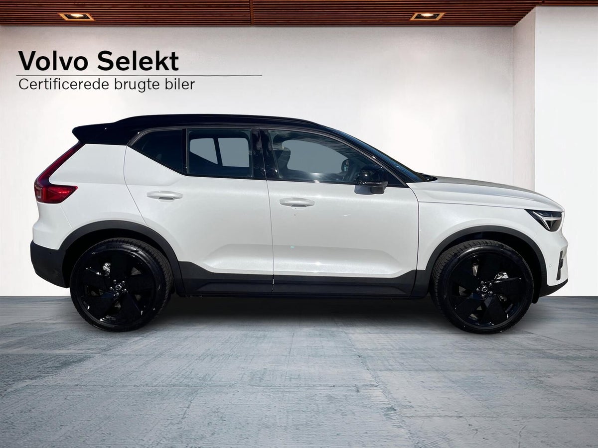 Volvo EX40 Extended Range Black Edition billede 6