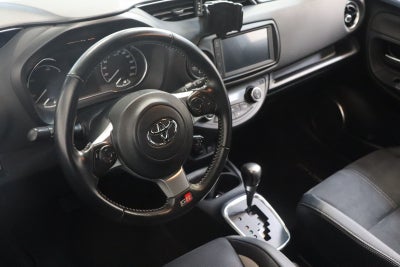 Toyota Yaris Hybrid H3 GR Sport Smart e-CVT