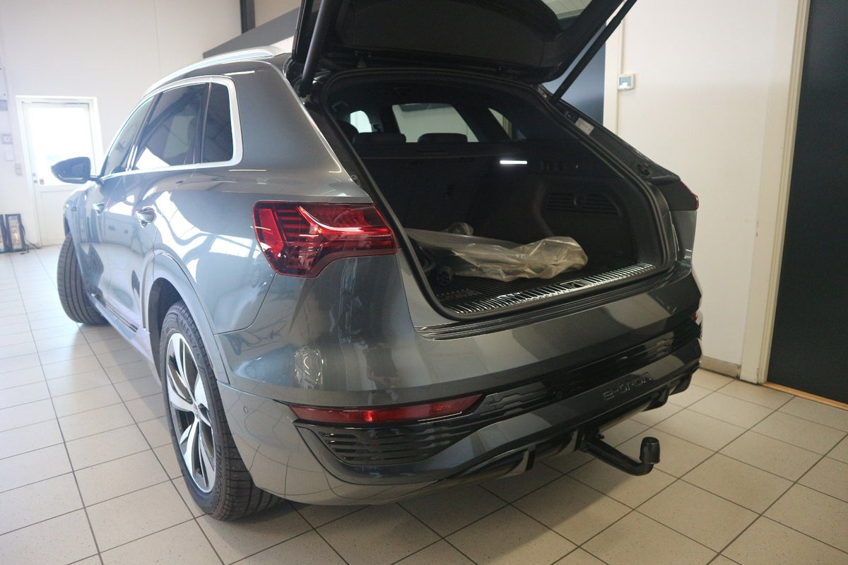 Audi Q8 e-tron S-line quattro
