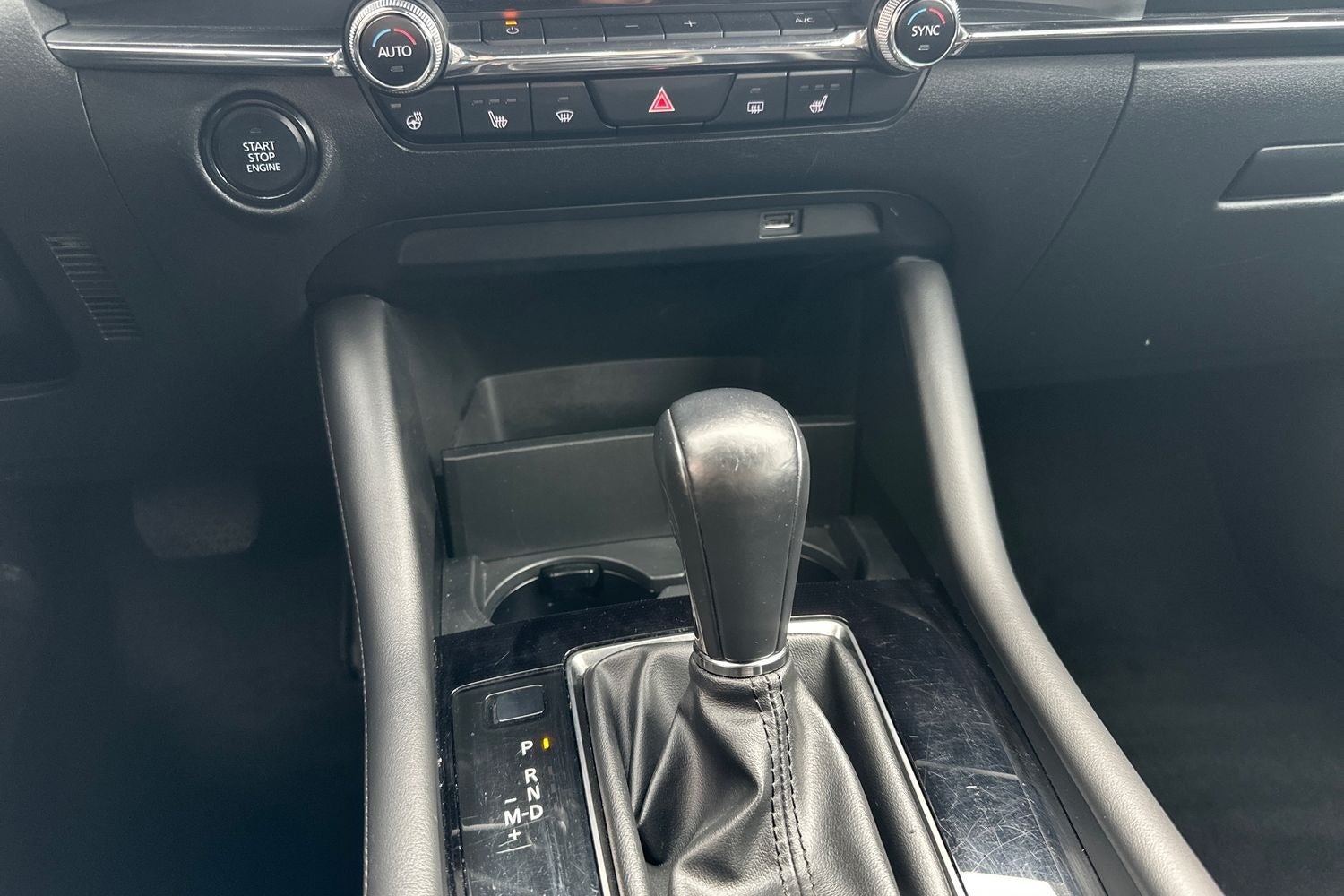 Billede af Mazda 3 2,0 e-SkyActiv-G 150 Sky aut.