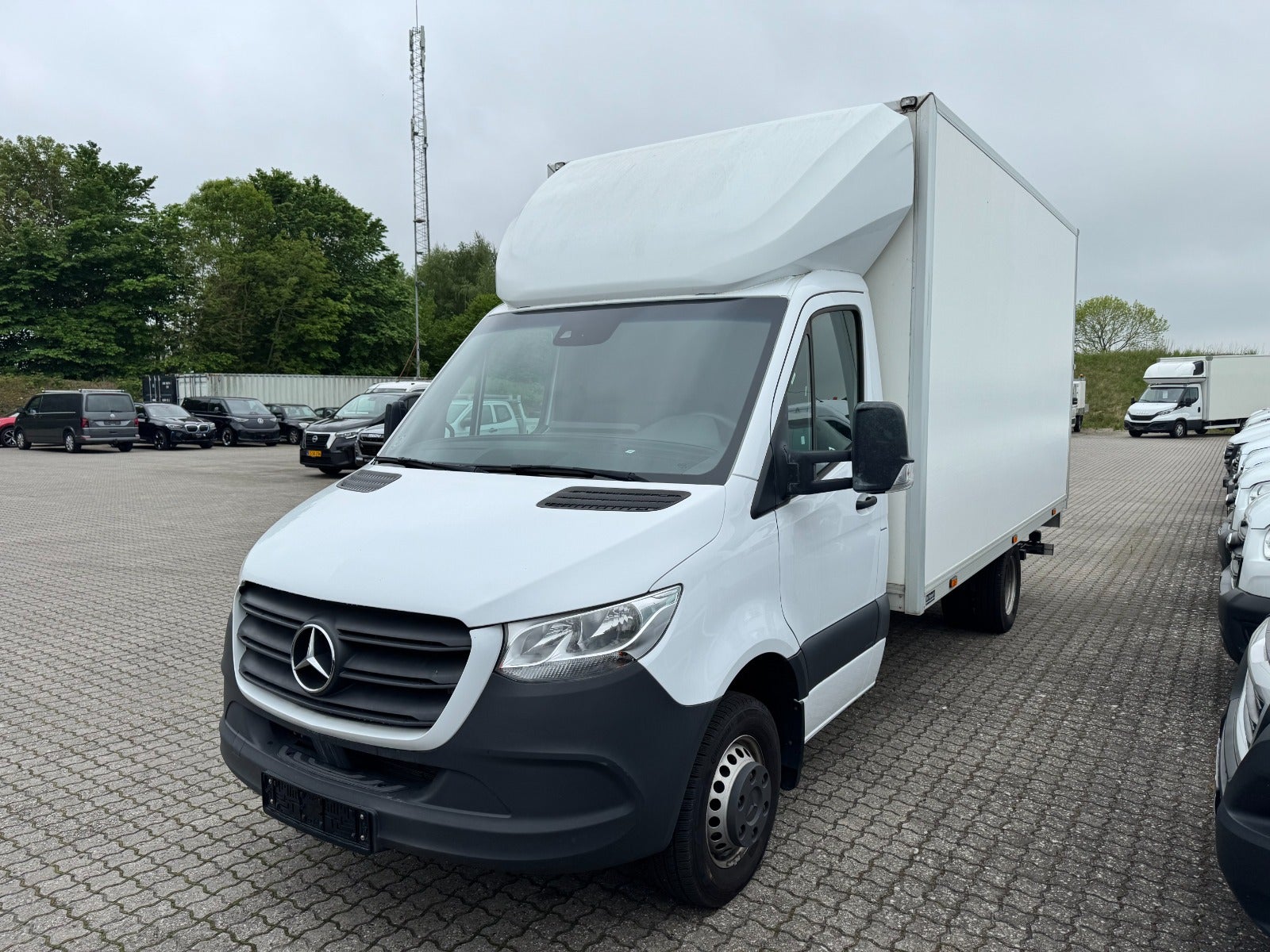 Mercedes Sprinter 519 CDi A2 Chassis aut. RWD