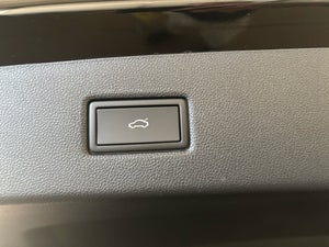 Ford Explorer Premium Extended Range