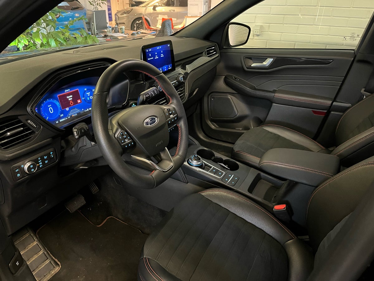 Ford Kuga PHEV ST-Line X CVT billede 4