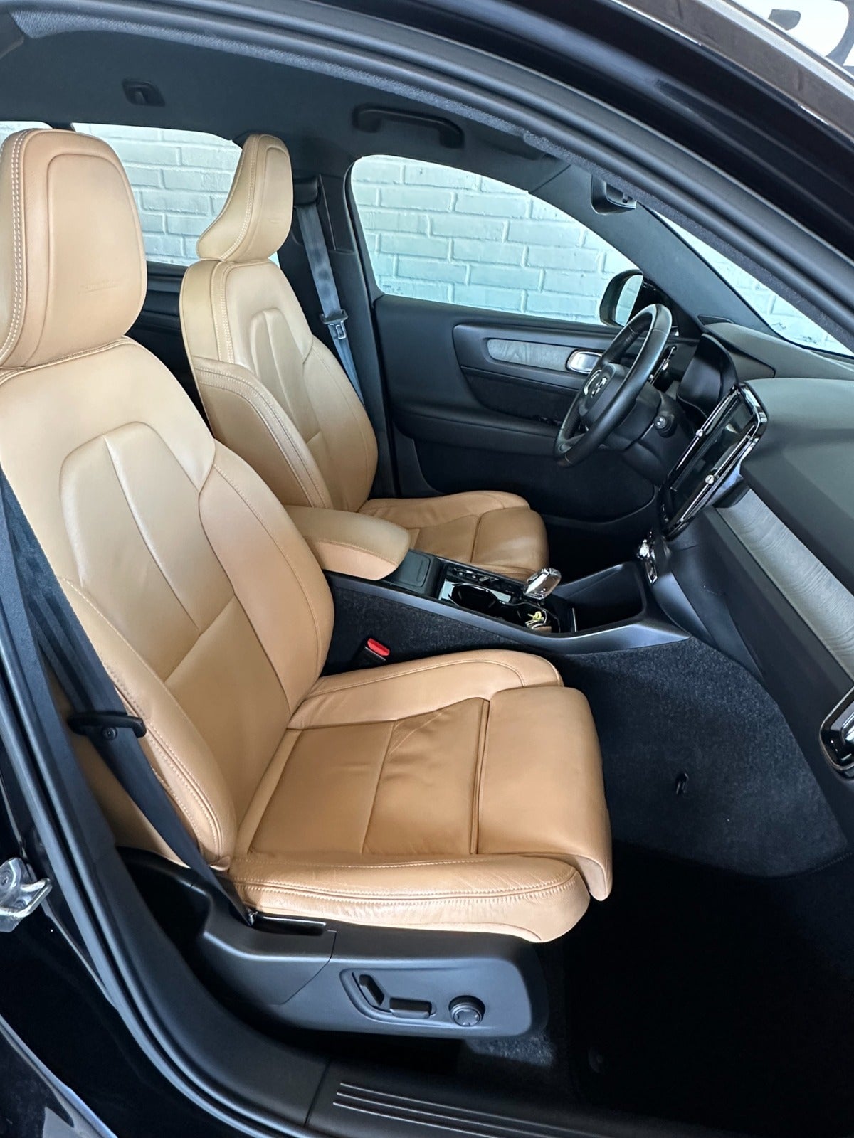 Billede af Volvo XC40 2,0 D4 190 Inscription aut. AWD