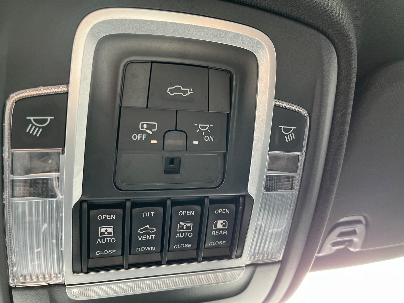 Billede af Dodge RAM 1500 6,2 TRX Supercharged aut.