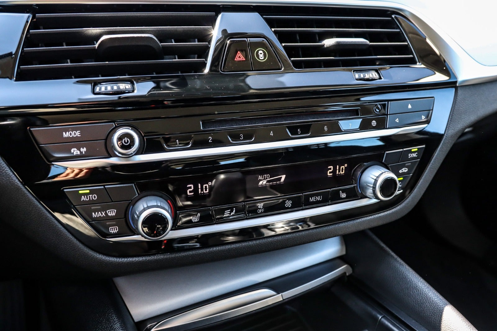 Billede af BMW 520d 2,0 Touring Sport Line aut.