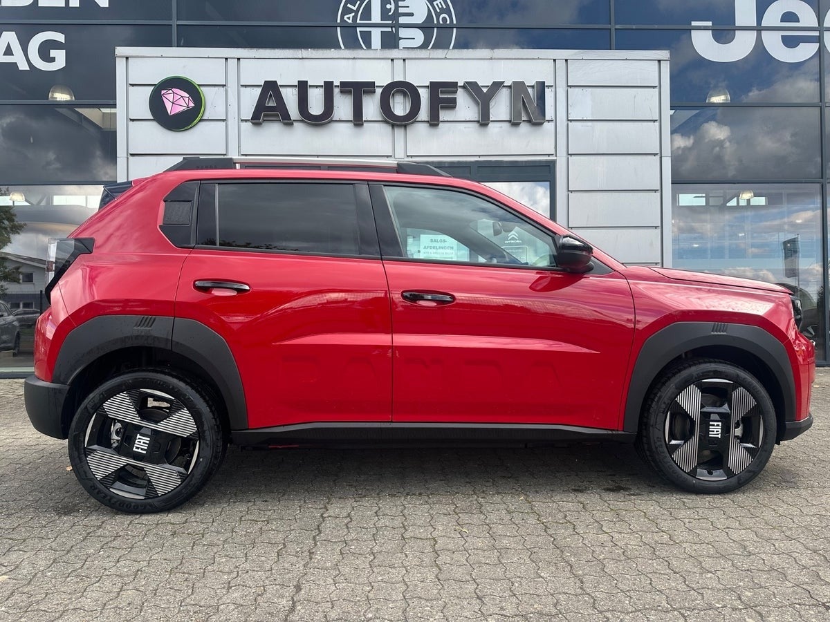 Fiat Grande Panda E la Prima