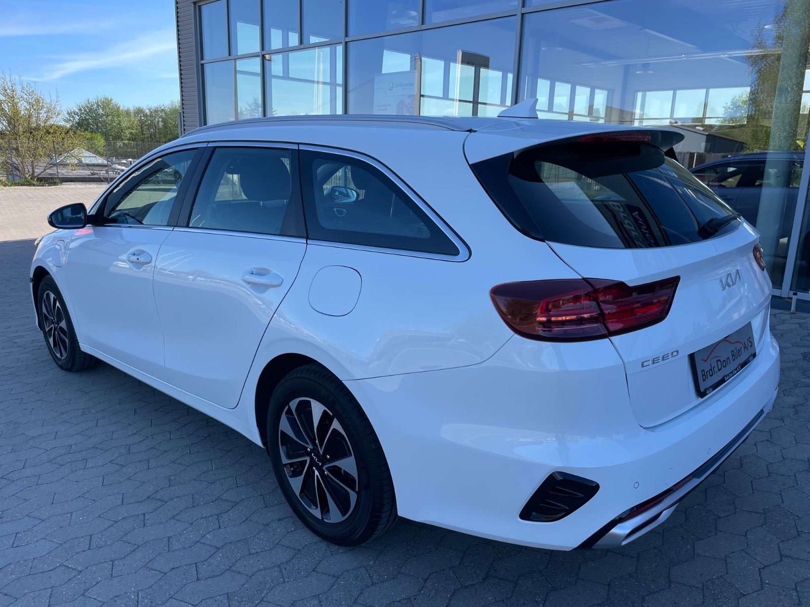 Billede af Kia Ceed 1,6 PHEV Prestige SW DCT