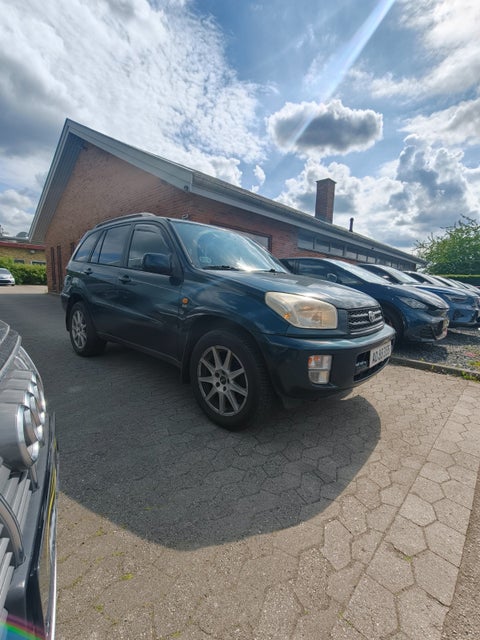 Toyota RAV4 2,0 VVT-i aut. 4x4