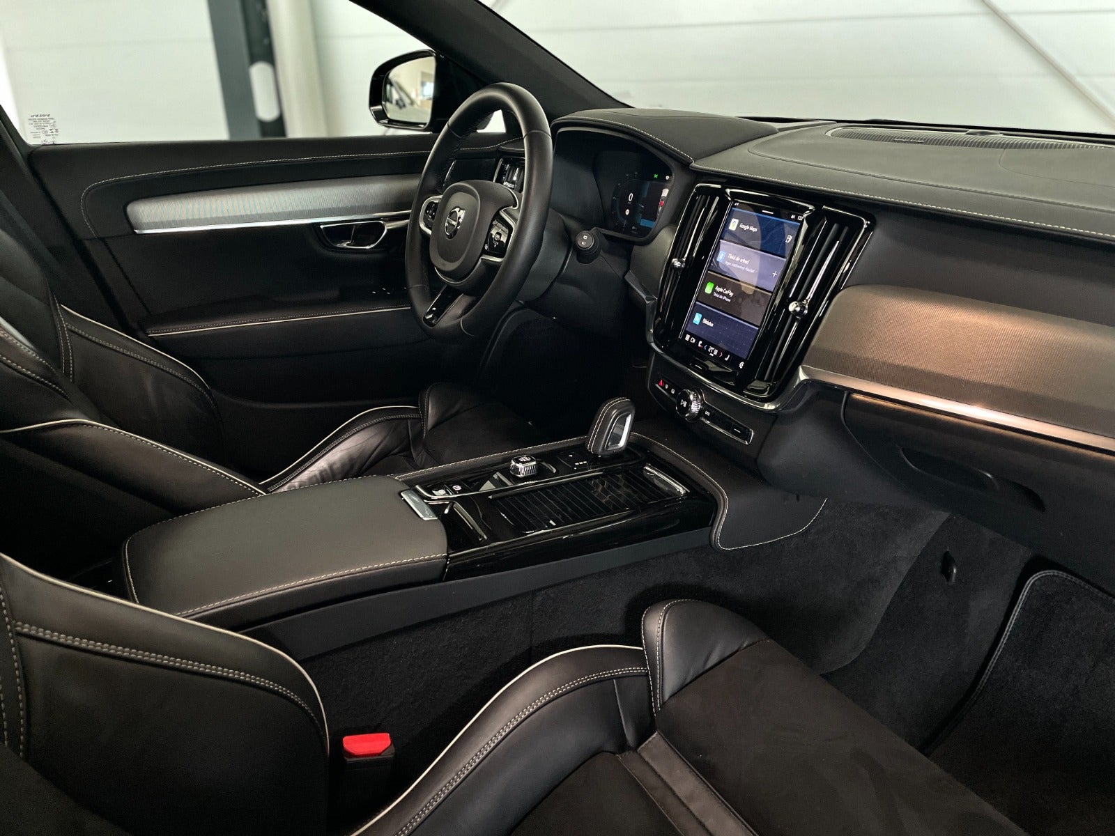 Volvo V90 T6 ReCharge R-Design aut. AWD