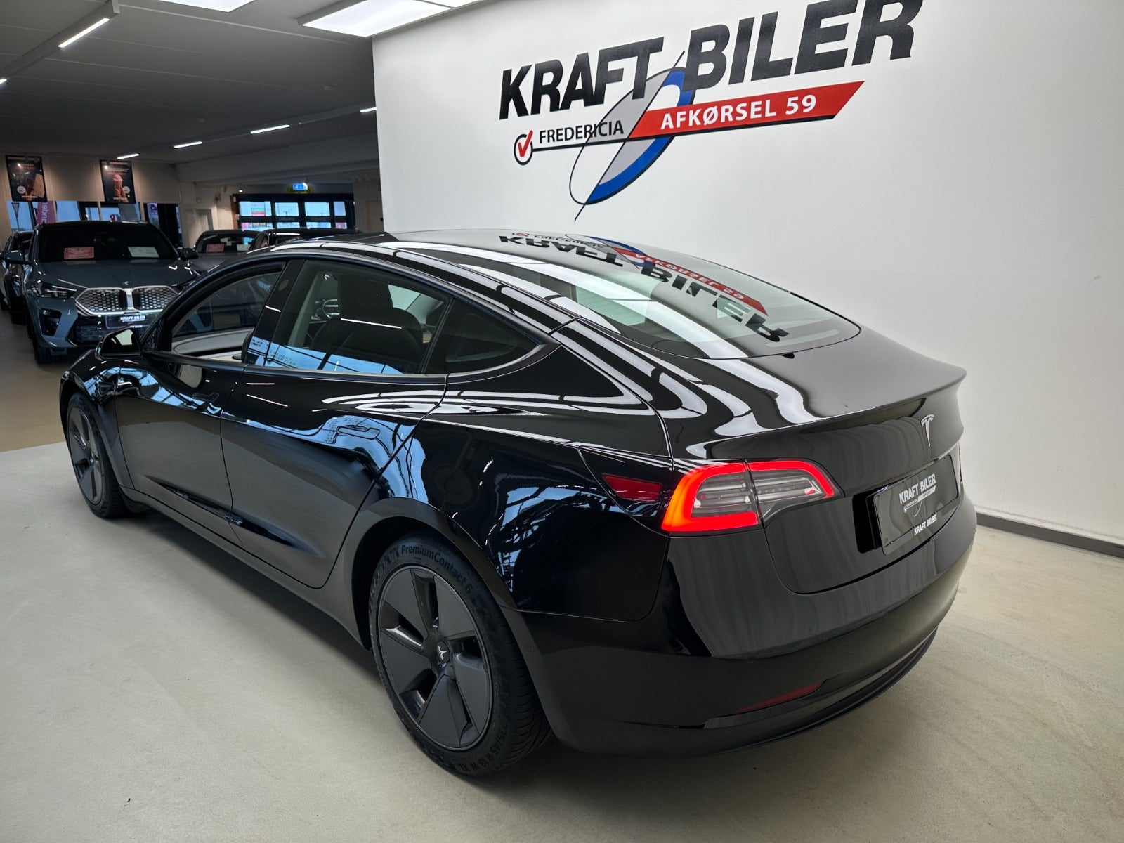 Billede af Tesla Model 3  Standard Range+ RWD