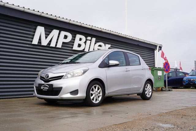 Toyota Yaris 1,3 VVT-i T2
