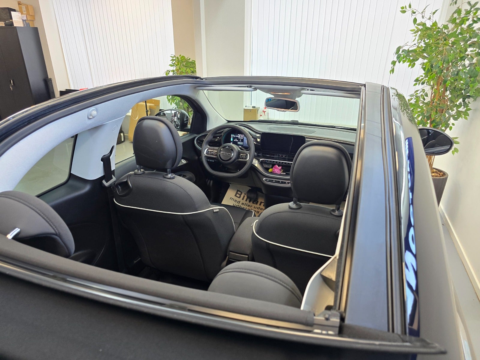 Billede af Fiat 500e 42 Icon Cabrio