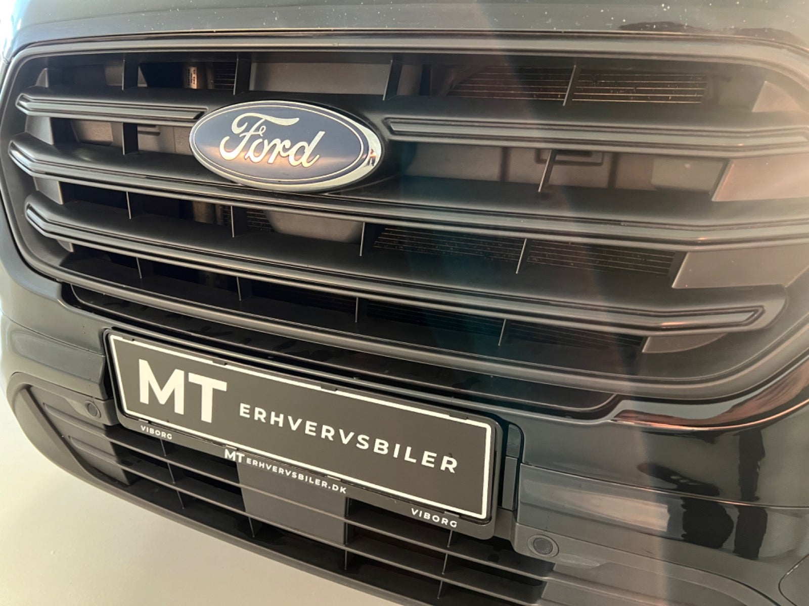 Billede af Ford Transit Custom 300L 2,0 TDCi 130 Trend