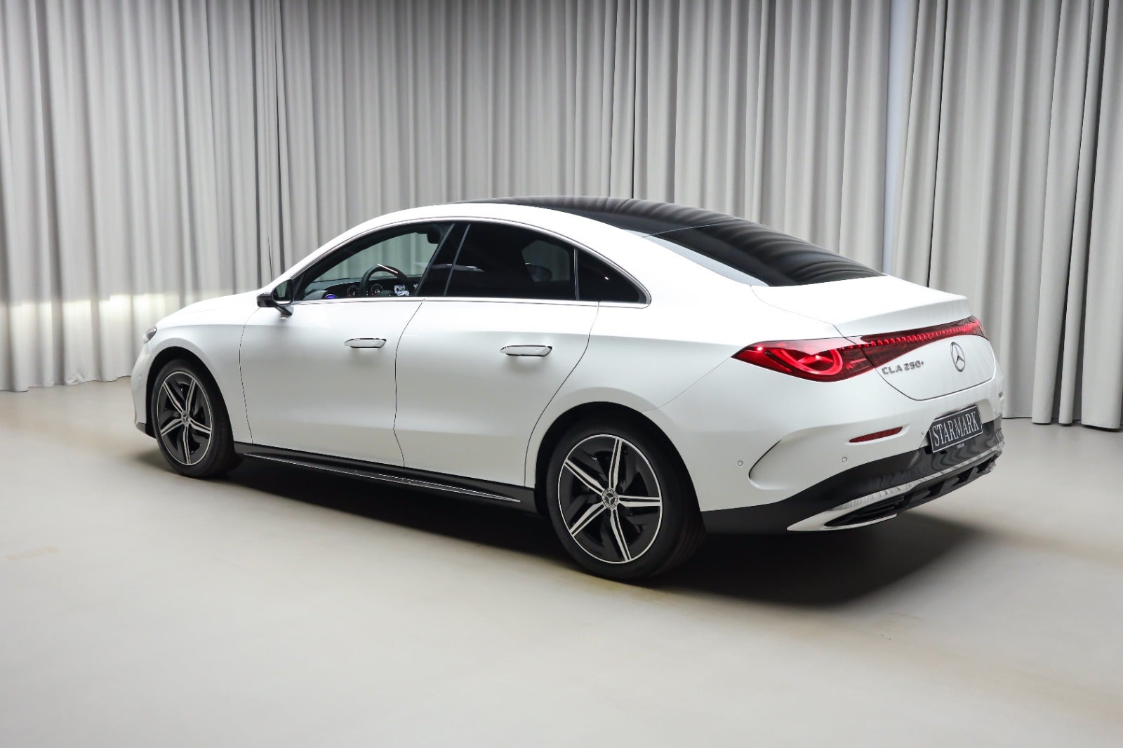 Mercedes-Benz CLA 250+ (3/8)