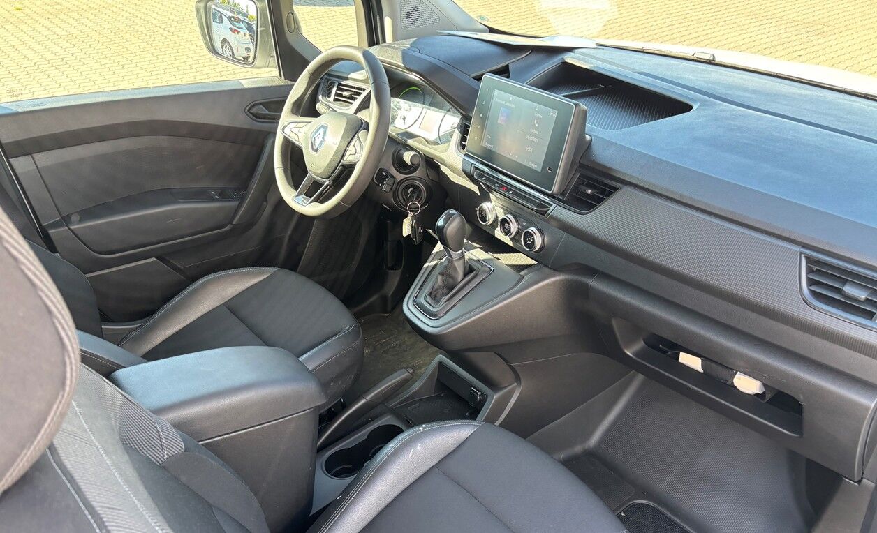 Billede af Renault Kangoo  E-Tech Open Sesame L1 Van