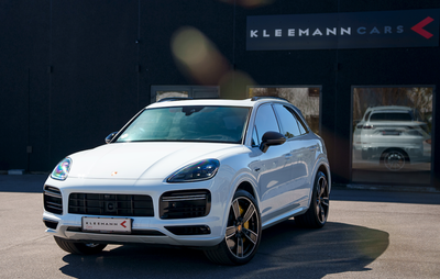 Porsche Cayenne Turbo S 4,0 E-Hybrid Tiptr. 5d