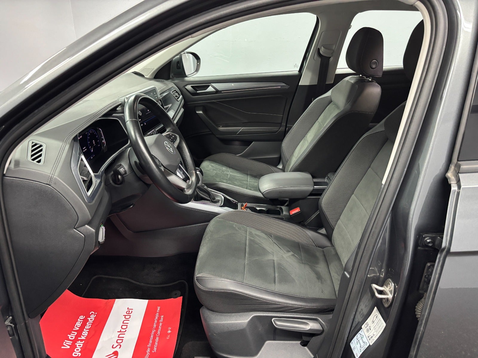 Billede af VW T-Roc 2,0 TDi 150 Style+ DSG