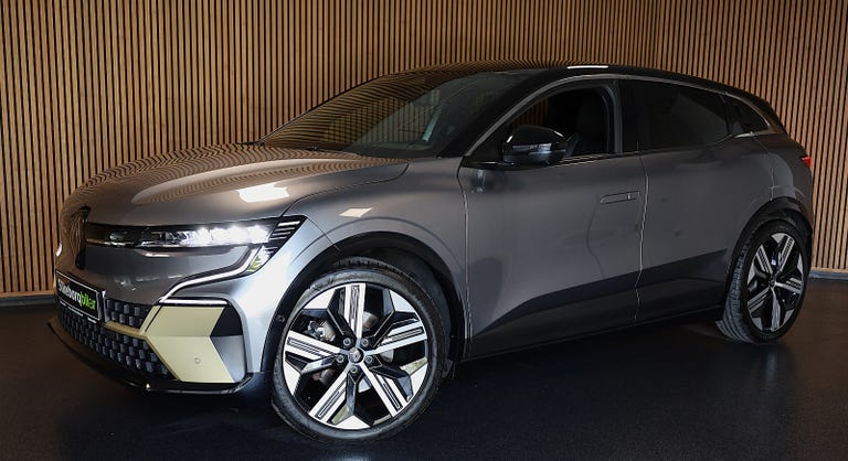 Renault Megane E-Tech Iconic