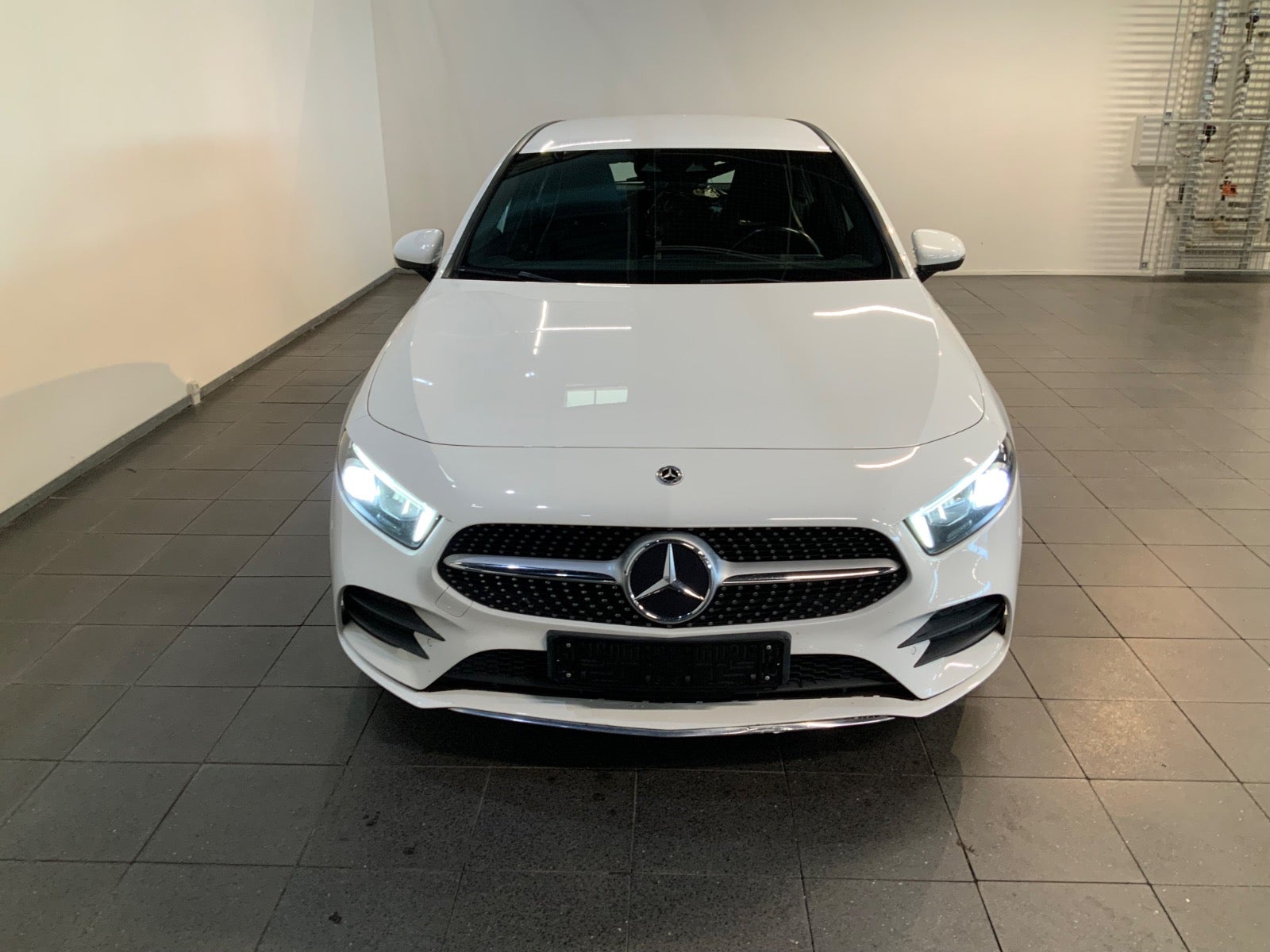 Mercedes-Benz A 250 e