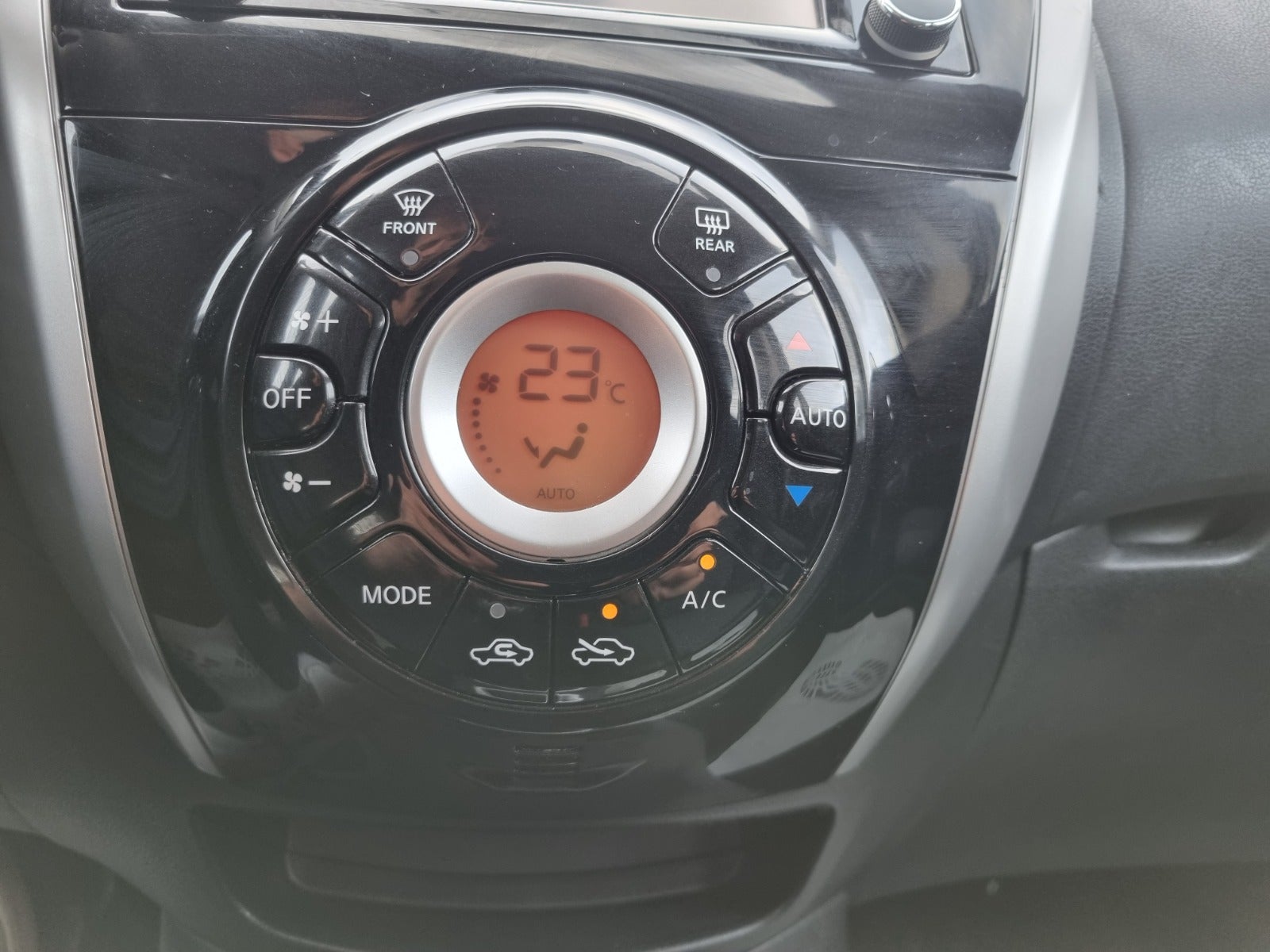 Nissan Note 2014