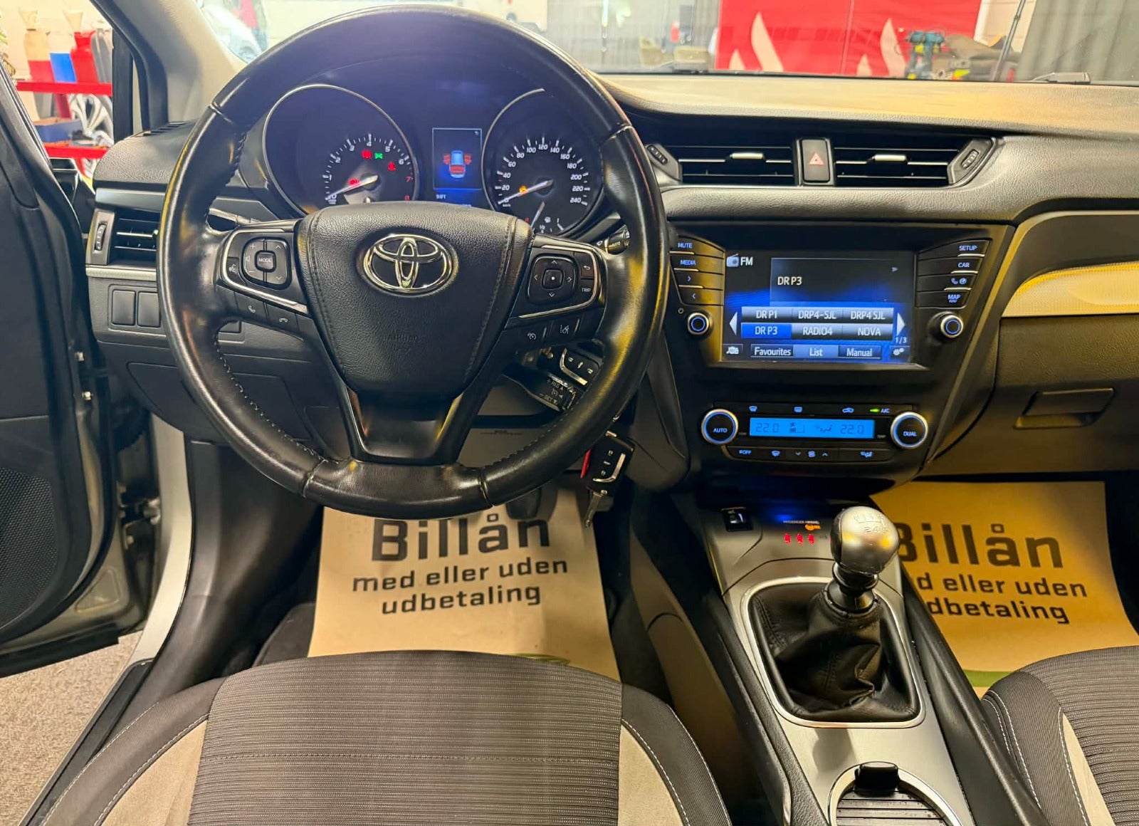 Billede af Toyota Avensis 1,8 VVT-i T2 Touring Sports