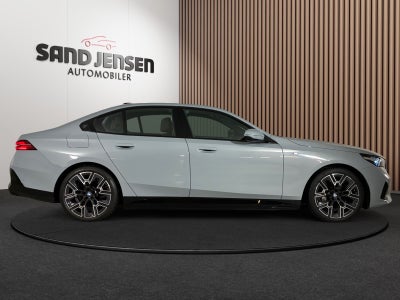BMW i5 eDrive40 M-Sport