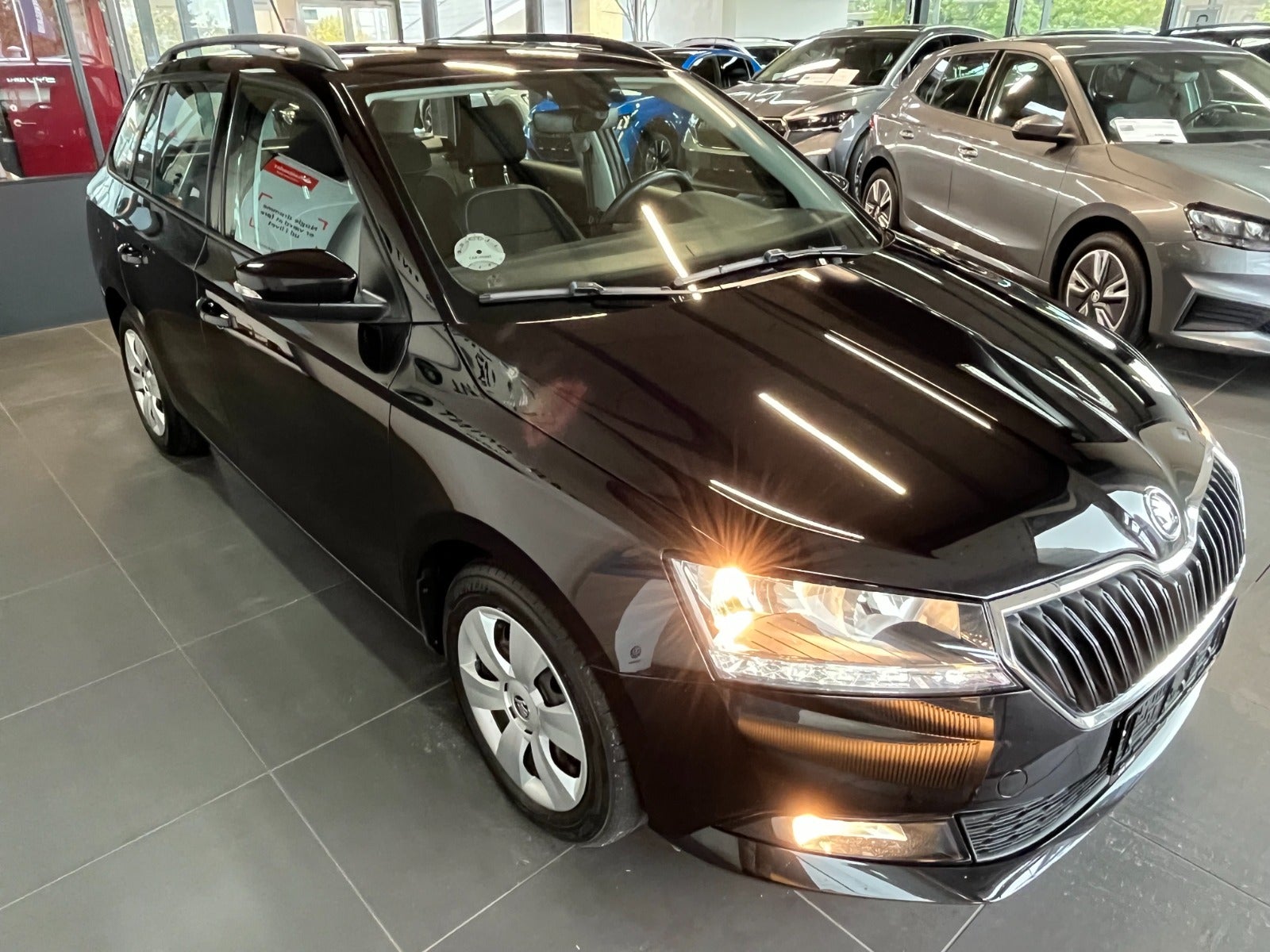 Billede af Skoda Fabia 1,0 TSi 95 Dynamic Combi DSG
