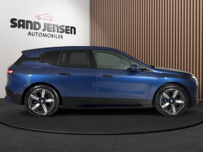 BMW iX xDrive40 Supercharged