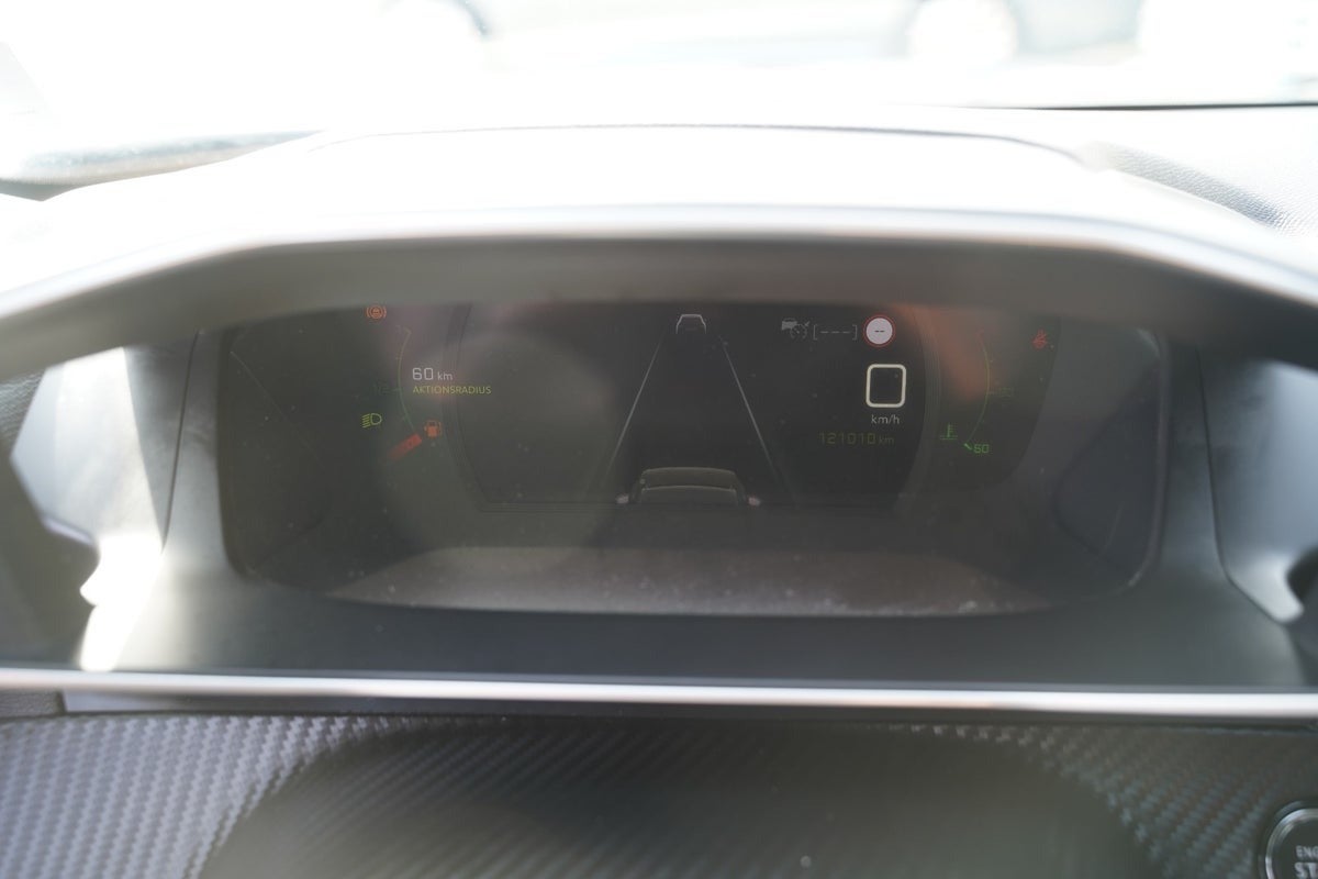 Billede af Peugeot 2008 1,5 BlueHDi 100 Allure Pack