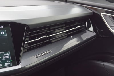 Audi Q4 e-tron S-line