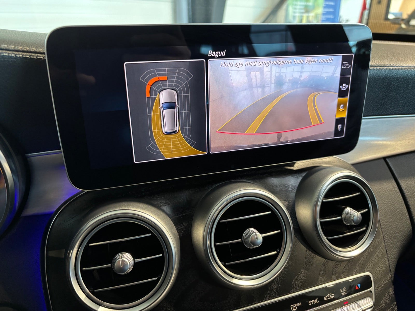 Mercedes C220 d, Billede 12