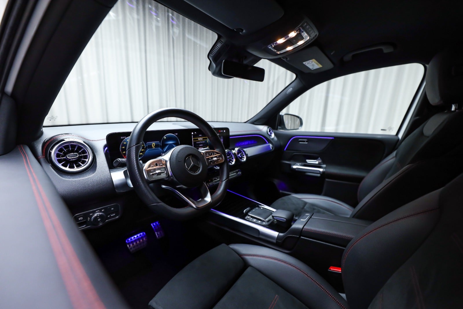 Mercedes-Benz EQB 350