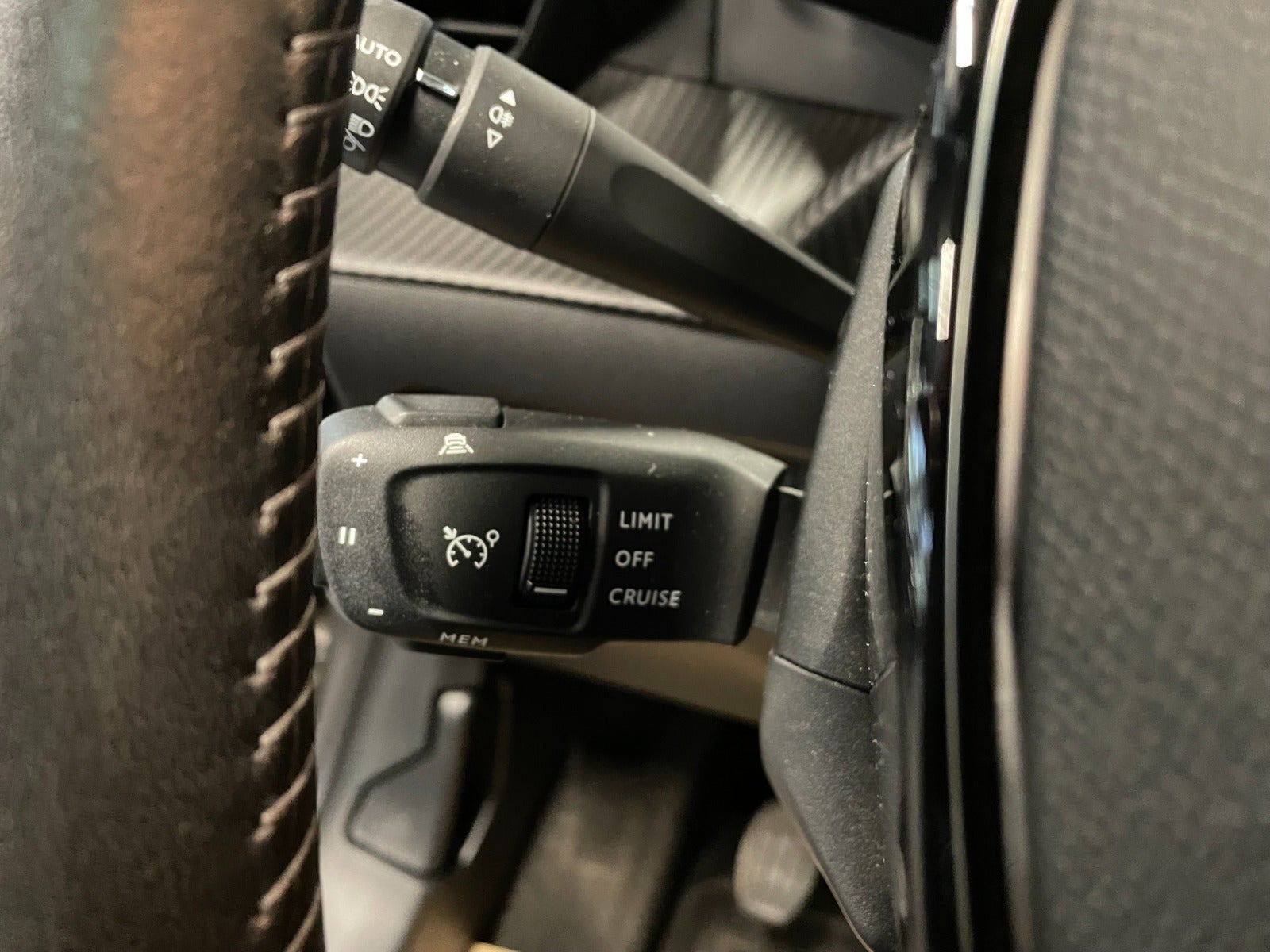 Billede af Peugeot 208 1,5 BlueHDi 100 Allure Sky