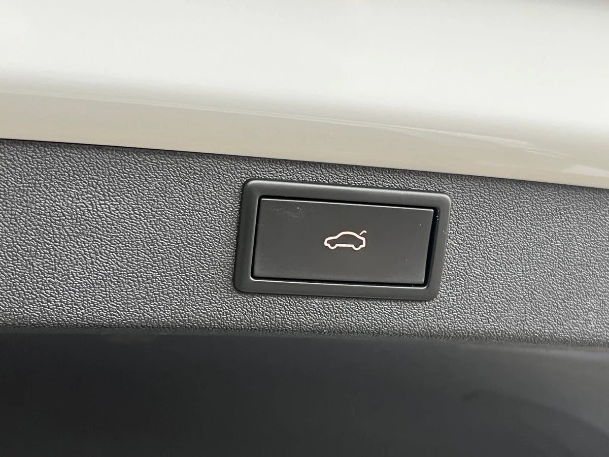 Skoda Enyaq iV Plus Loft
