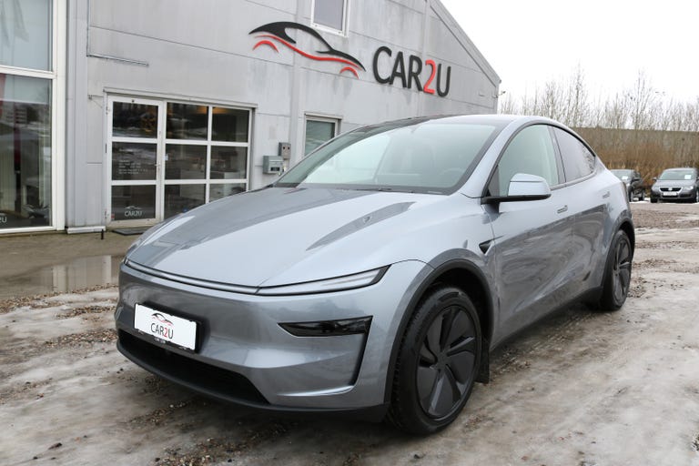 Tesla Model Y Premium Long Range AWD