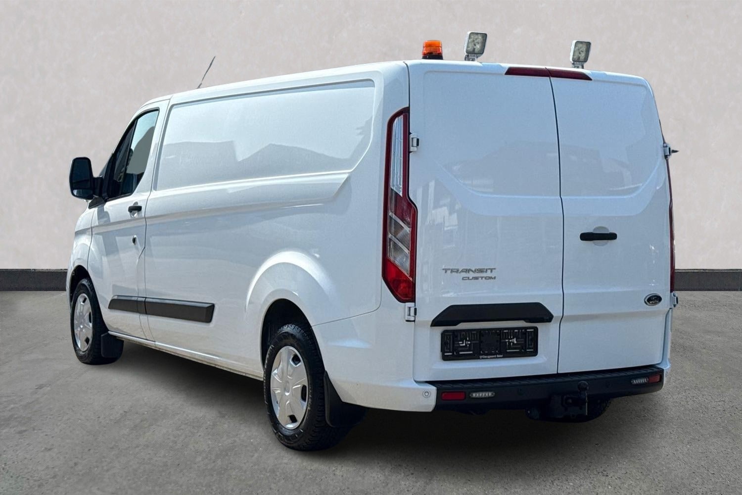 Billede af Ford Transit Custom 300L 2,0 TDCi 130 Trend