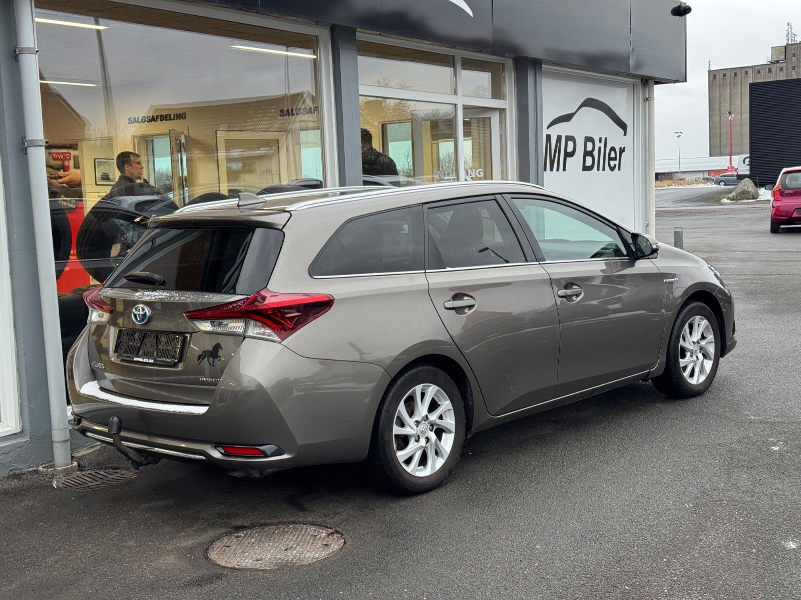 Billede af Toyota Auris 1,8 Hybrid H2 Comfort Touring Sports CVT