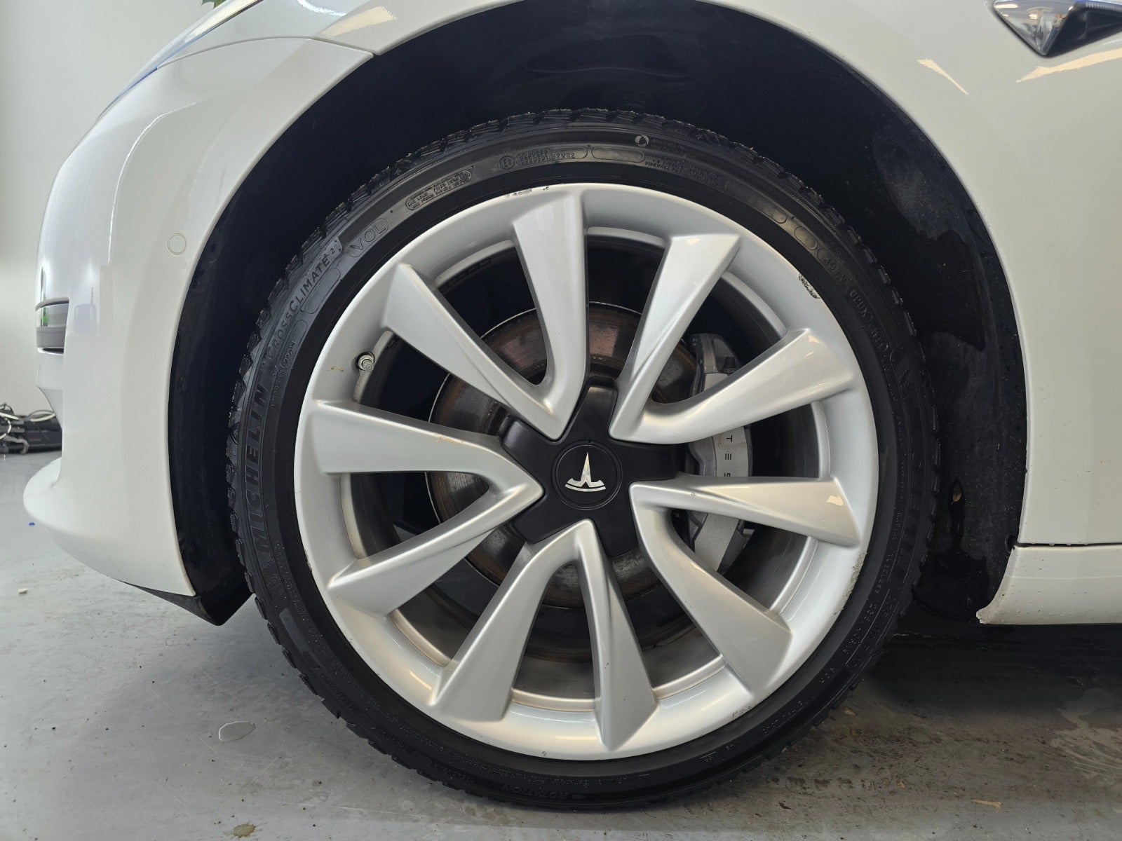 Billede af Tesla Model 3 Standard Range+ RWD