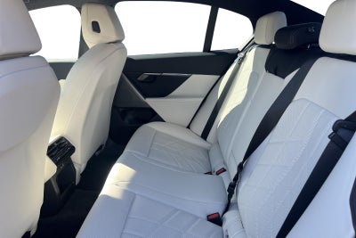 BMW i5 eDrive40 M-Sport