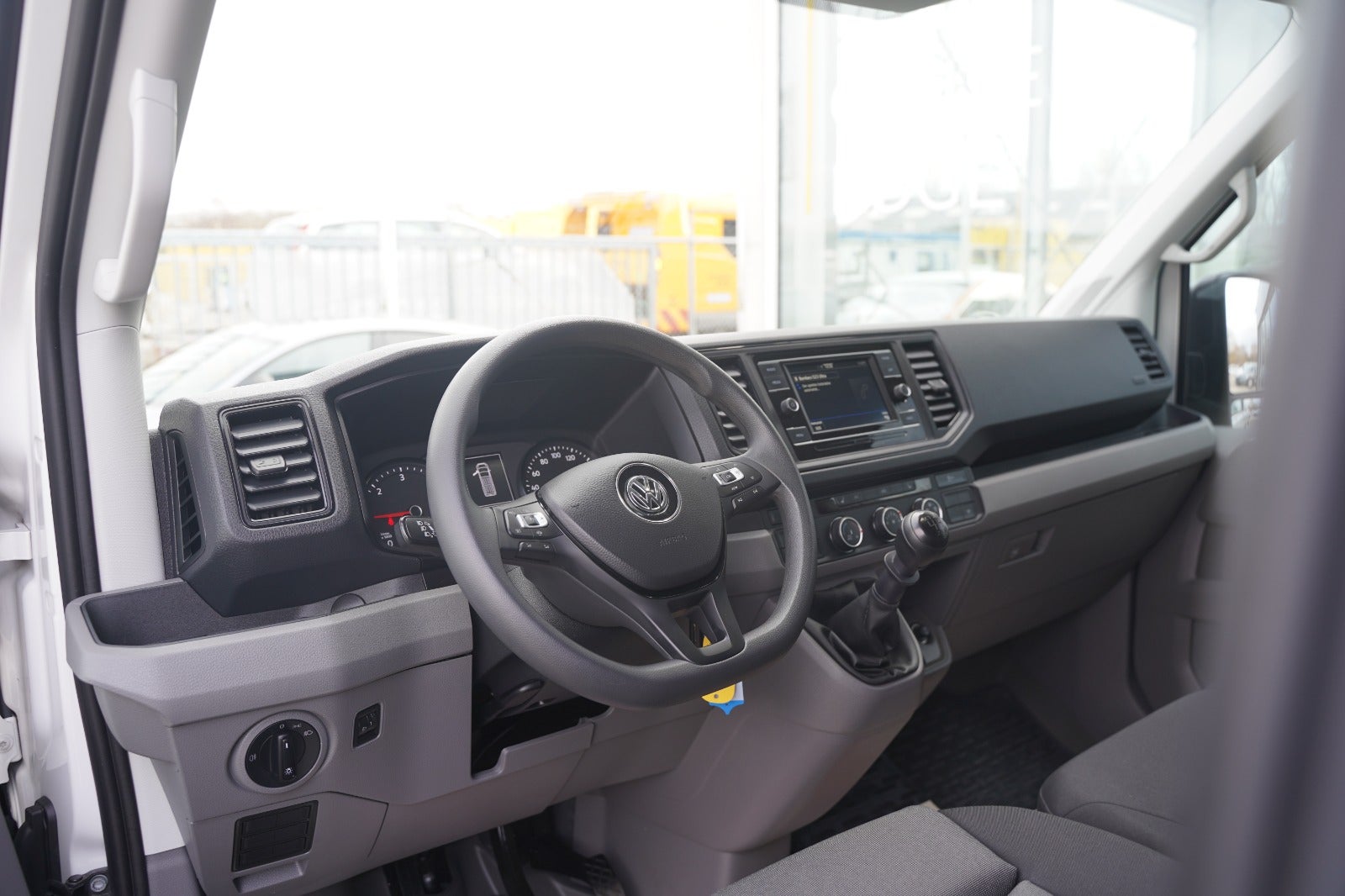 Billede af VW Crafter 35 2,0 TDi 140 Kassevogn L3H2