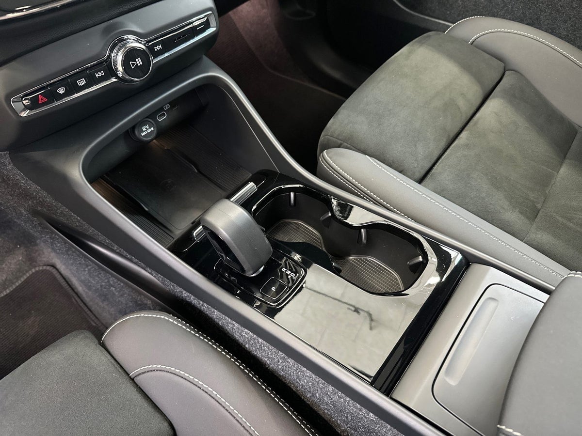 Volvo EX40 Twin Performance Ultra billede 16