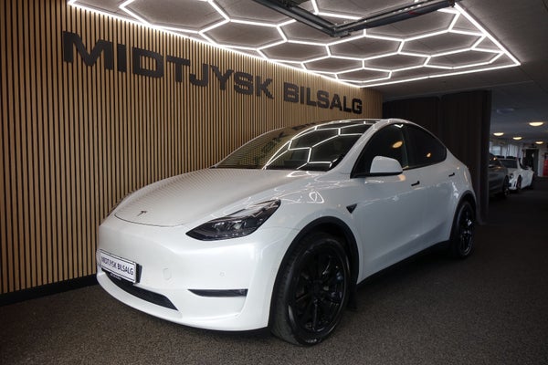 Tesla Model Y Long Range AWD