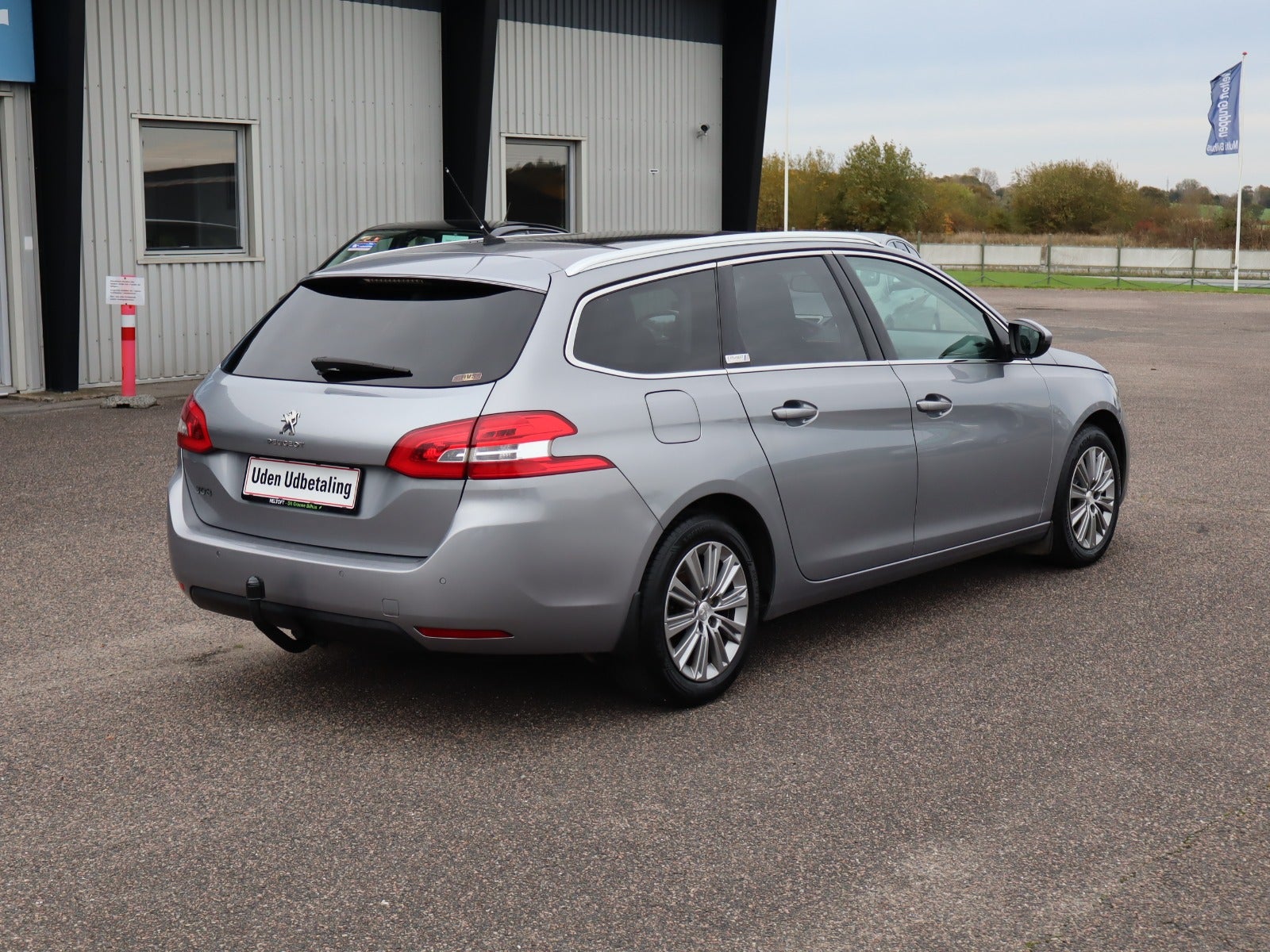 Billede af Peugeot 308 1,6 BlueHDi 120 Allure Sky SW