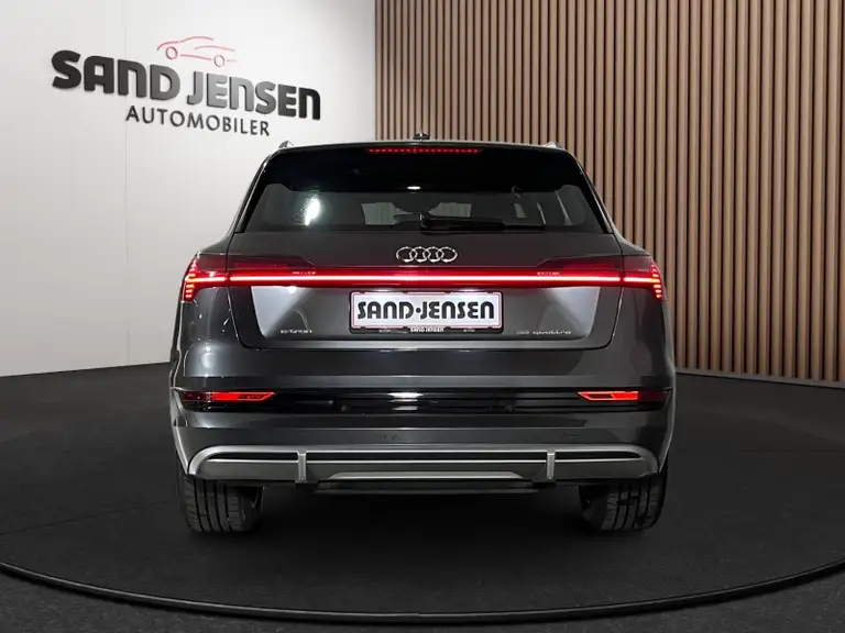 Audi e-tron S-line quattro